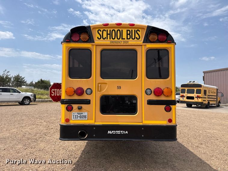 image for item EW4134 2014 IC PB10500 school bus