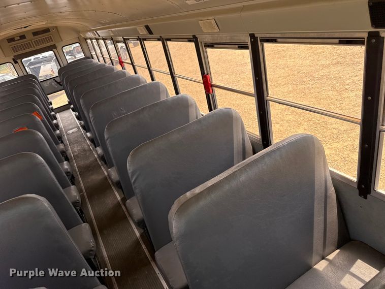 image for item EW4134 2014 IC PB10500 school bus