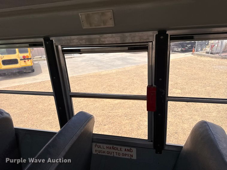 image for item EW4134 2014 IC PB10500 school bus