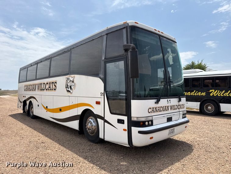 image for item EW4135 2000 Van Hool Tourist Coach coach bus