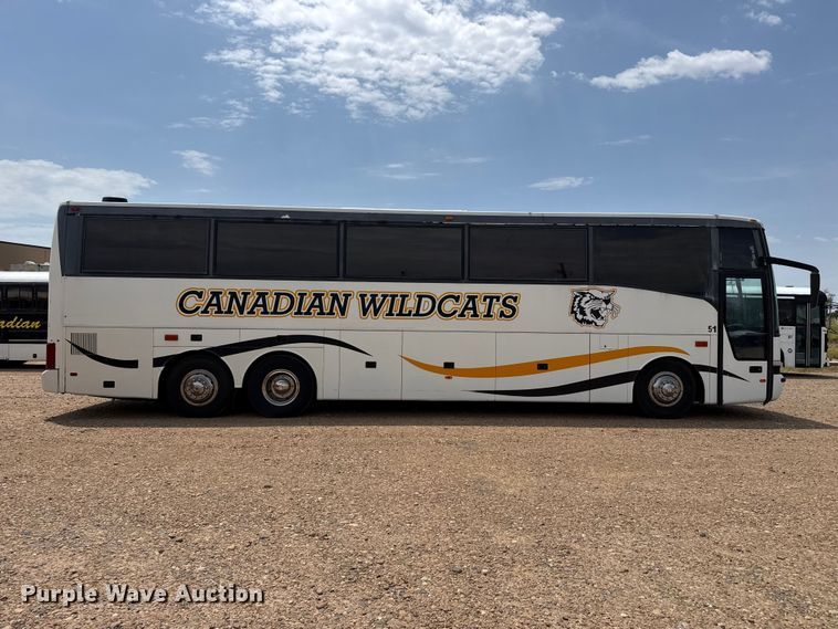 image for item EW4135 2000 Van Hool Tourist Coach coach bus