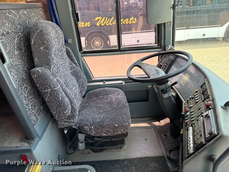 image for item EW4135 2000 Van Hool Tourist Coach coach bus