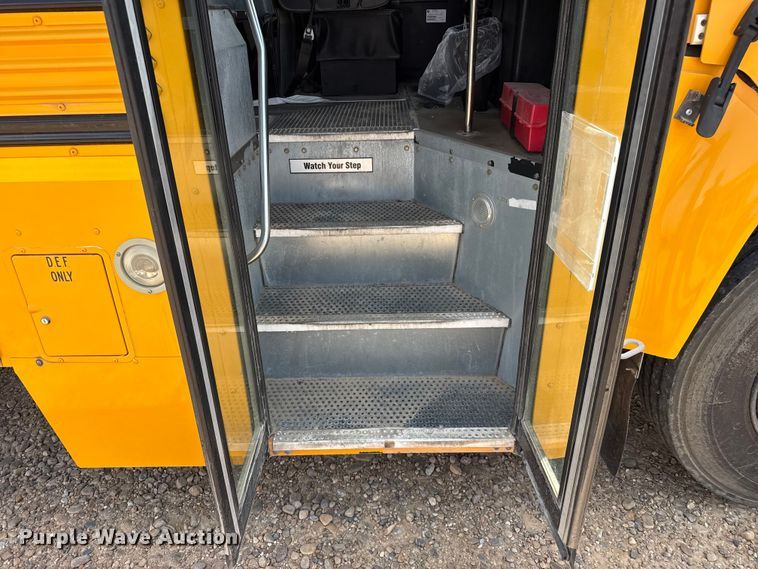 image for item EW4136 2017 BlueBird Vision school bus