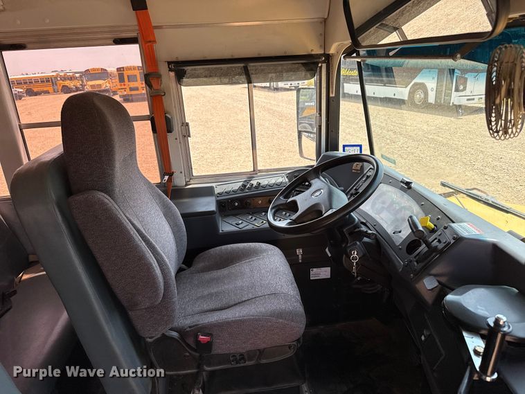 image for item EW4136 2017 BlueBird Vision school bus