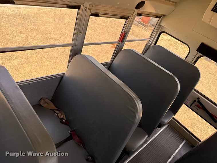 image for item EW4136 2017 BlueBird Vision school bus