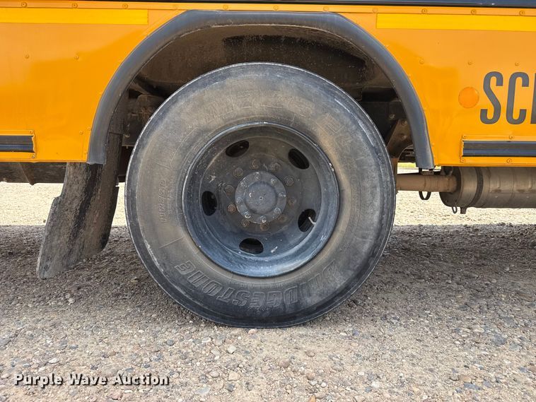 image for item EW4136 2017 BlueBird Vision school bus
