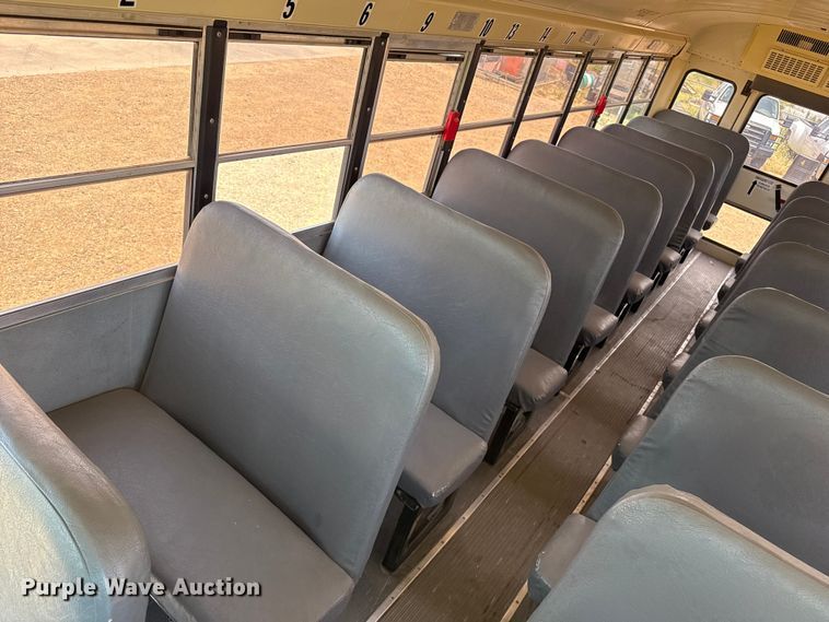 image for item EW4138 2012 IC PB10500 school bus