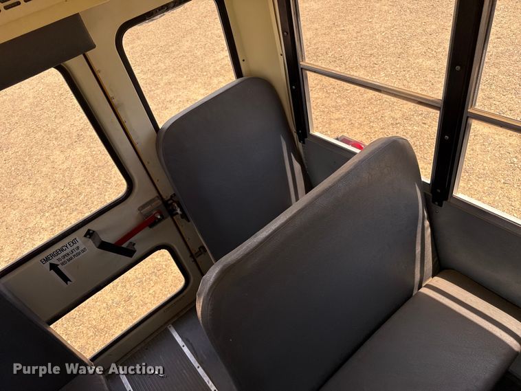 image for item EW4138 2012 IC PB10500 school bus