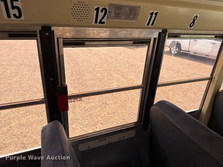 image for item EW4138 2012 IC PB10500 school bus