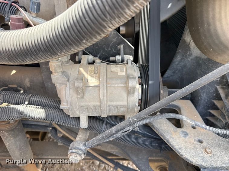 image for item EW4138 2012 IC PB10500 school bus