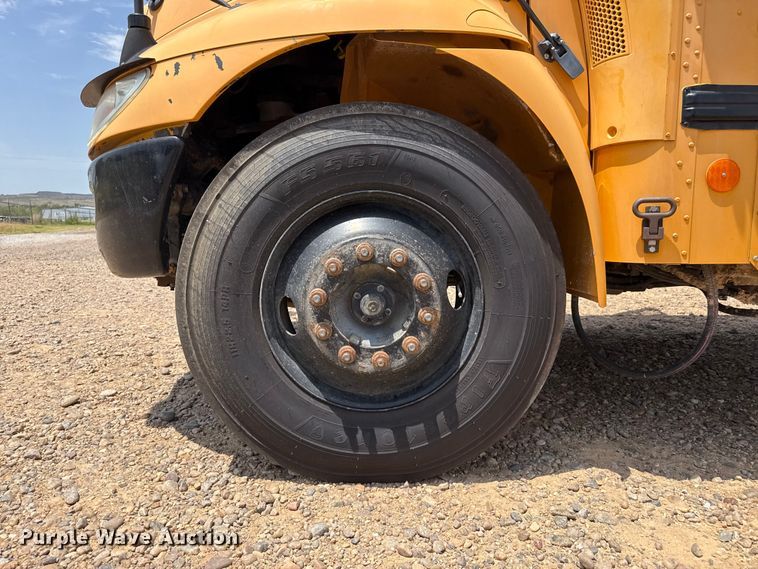 image for item EW4138 2012 IC PB10500 school bus