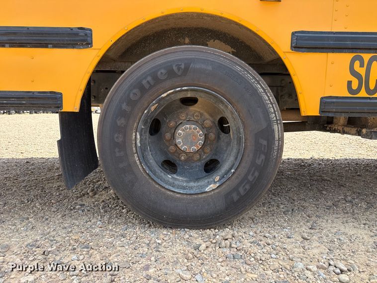 image for item EW4138 2012 IC PB10500 school bus