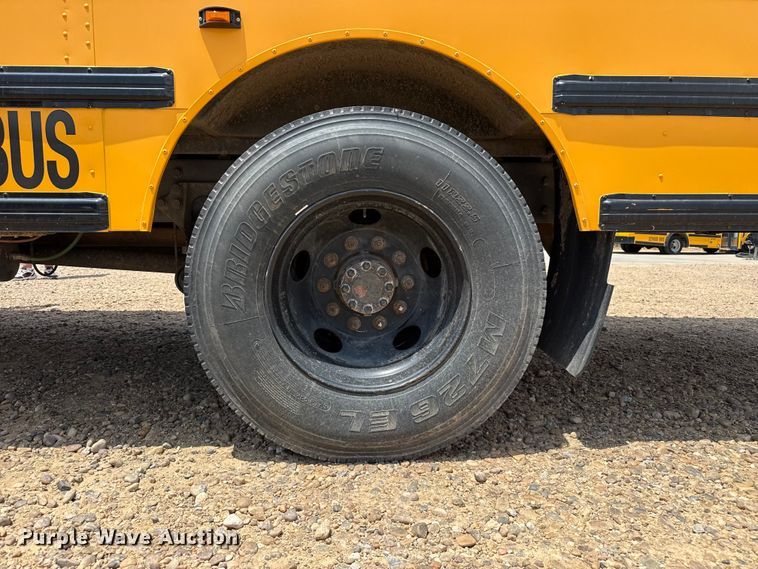image for item EW4138 2012 IC PB10500 school bus