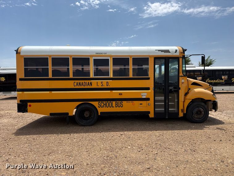 image for item EW4139 2014 IC PB40500 school bus