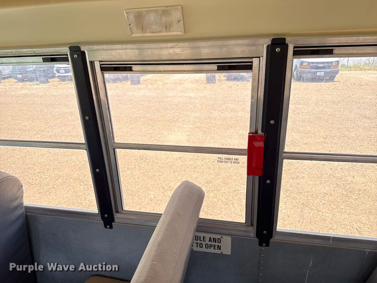 image for item EW4139 2014 IC PB40500 school bus