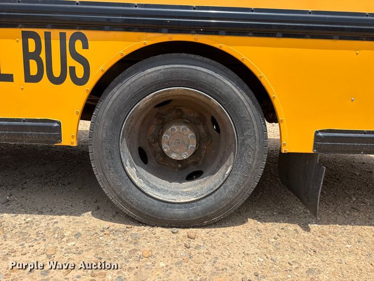 image for item EW4139 2014 IC PB40500 school bus