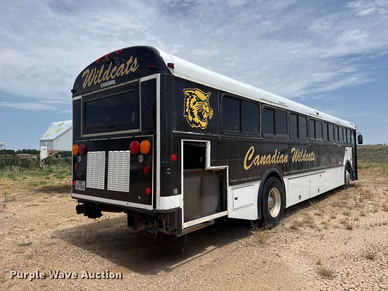 image for item EW4140 2014 IC PC30500 coach bus