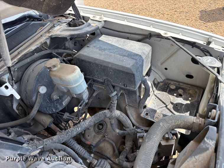 image for item EW4141 2008 Chevrolet Suburban SUV