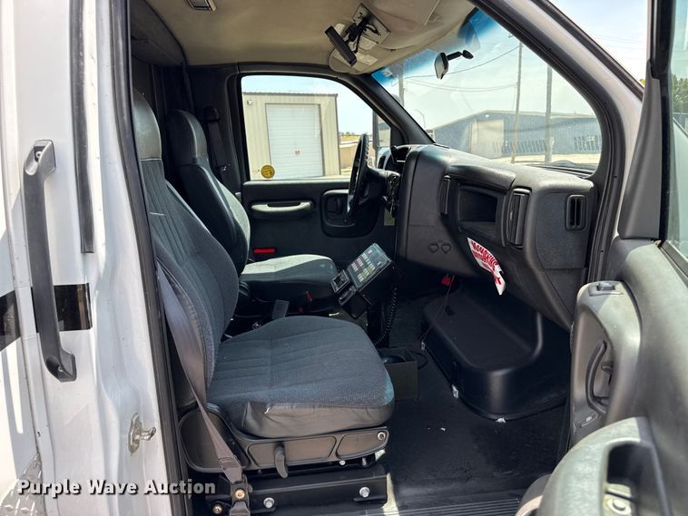 image for item EW4142 2007 Chevrolet C4500 ambulance
