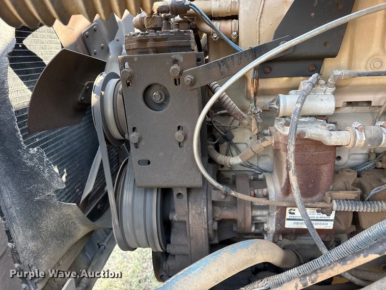 image for item EW4157 1987 International F-2575 semi truck
