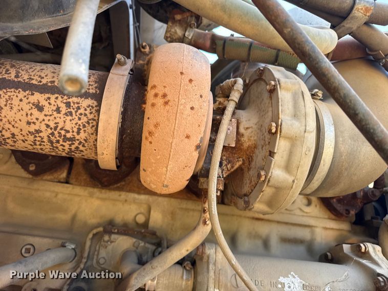 image for item EW4157 1987 International F-2575 semi truck