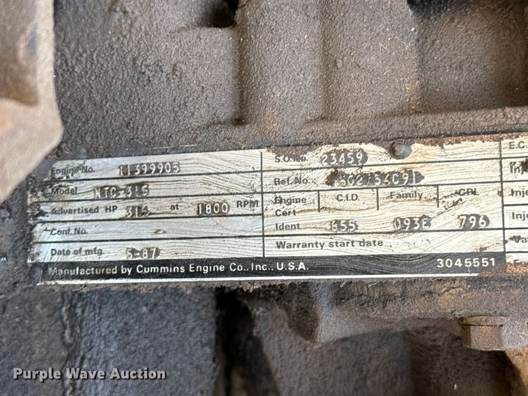 image for item EW4157 1987 International F-2575 semi truck
