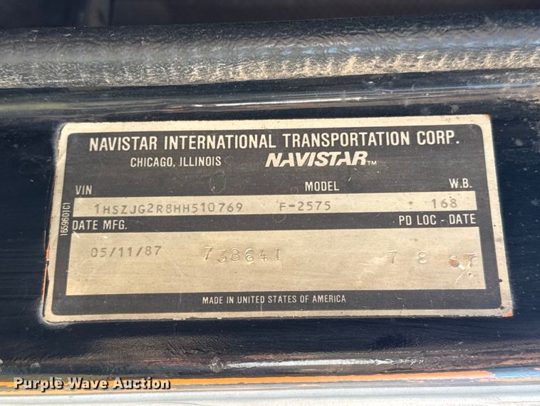 image for item EW4157 1987 International F-2575 semi truck