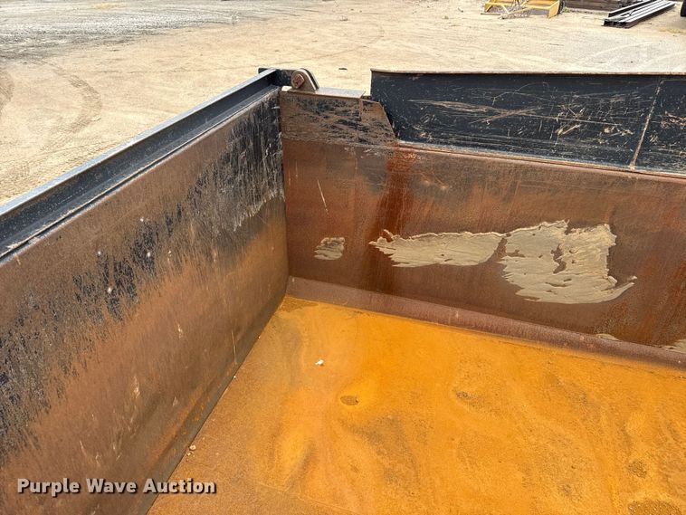 image for item EW4170 2004 International 7400 dump truck