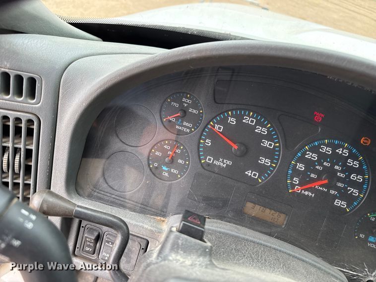 image for item EW4170 2004 International 7400 dump truck