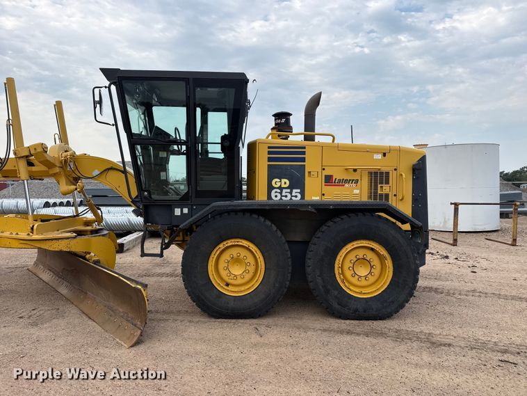 image for item EW4172 2006 Komatsu GD655 motor grader