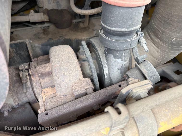 image for item EW4172 2006 Komatsu GD655 motor grader