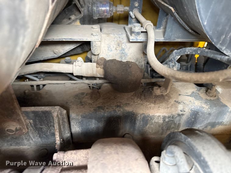 image for item EW4172 2006 Komatsu GD655 motor grader