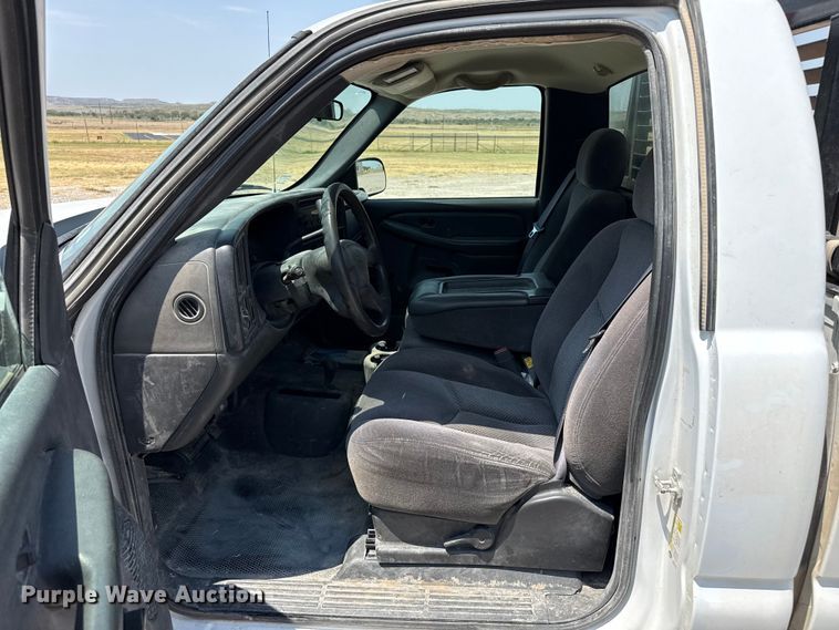 image for item EW4182 2006 Chevrolet Silverado 2500HD pickup truck