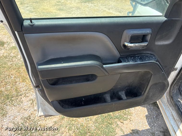 image for item EW4183 2015 Chevrolet Silverado 1500 Crew Cab pickup truck