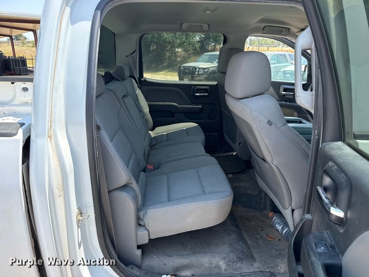 image for item EW4183 2015 Chevrolet Silverado 1500 Crew Cab pickup truck