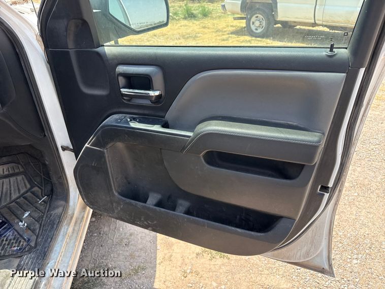 image for item EW4183 2015 Chevrolet Silverado 1500 Crew Cab pickup truck