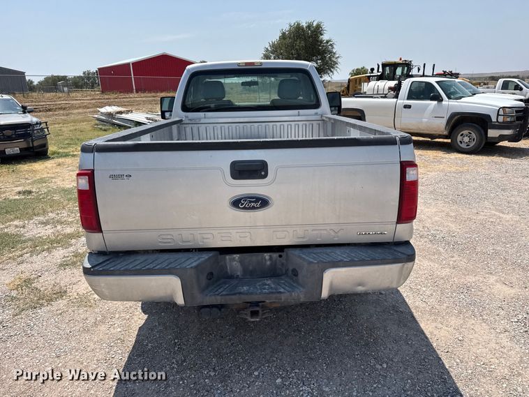 image for item EW4184 2015 Ford F250 Super Duty pickup truck