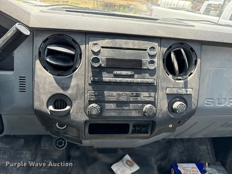 image for item EW4184 2015 Ford F250 Super Duty pickup truck