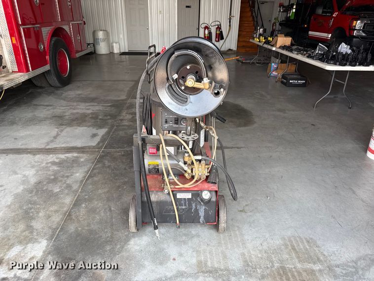image for item EW4191 Hotsy pressure washer