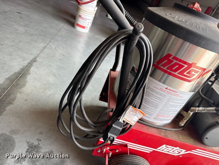 image for item EW4191 Hotsy pressure washer