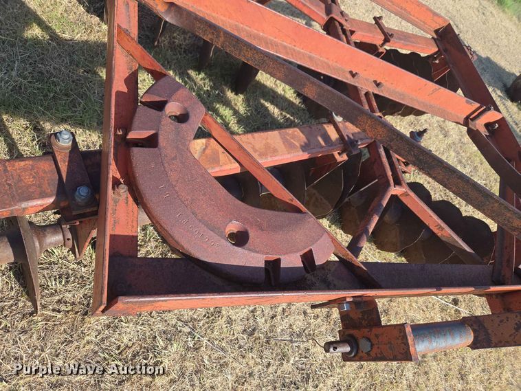 image for item EW8553 International tandem disk
