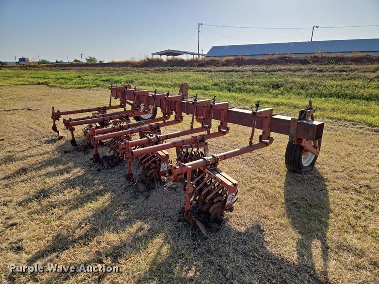 image for item EW8556 Bush Hog 6400 row crop cultivator