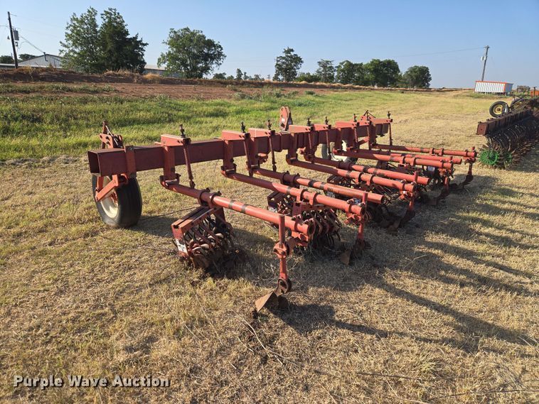 image for item EW8556 Bush Hog 6400 row crop cultivator
