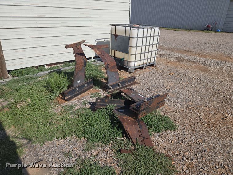 image for item EW8557 (4) ripper Shanks