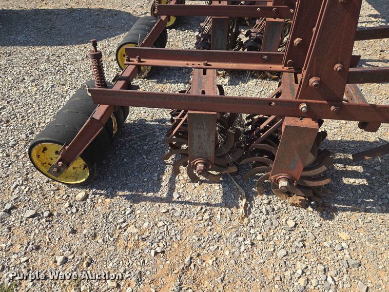 image for item EW8559 Bush Hog 6400 row crop cultivator
