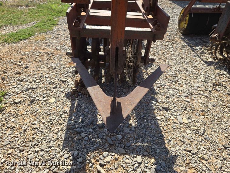 image for item EW8559 Bush Hog 6400 row crop cultivator