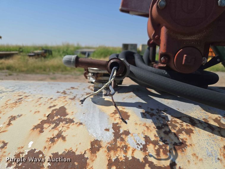 image for item EW8560 Fuel tank