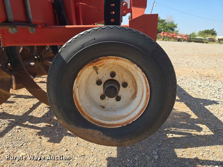 image for item EW8561 Bush Hog 8100 ripper