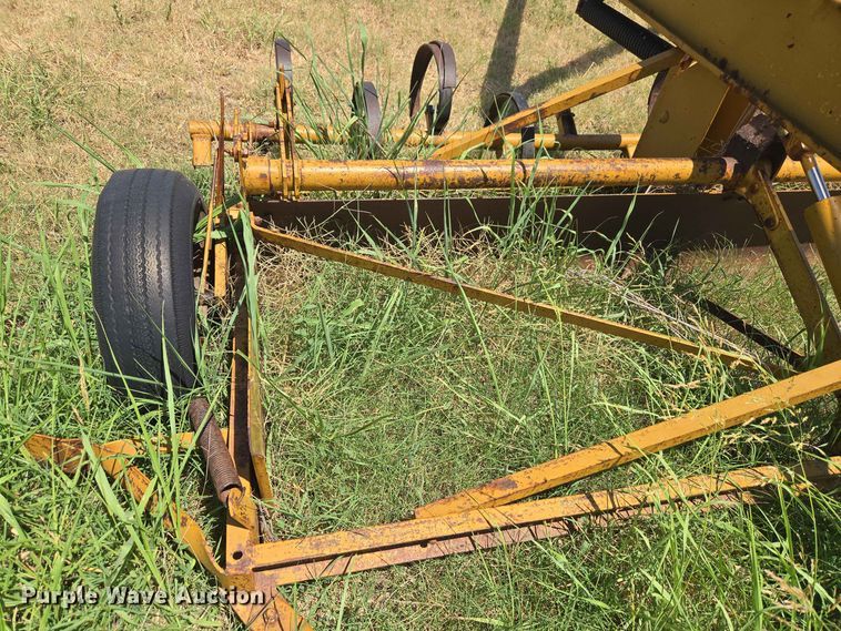 image for item EW8566 land leveler
