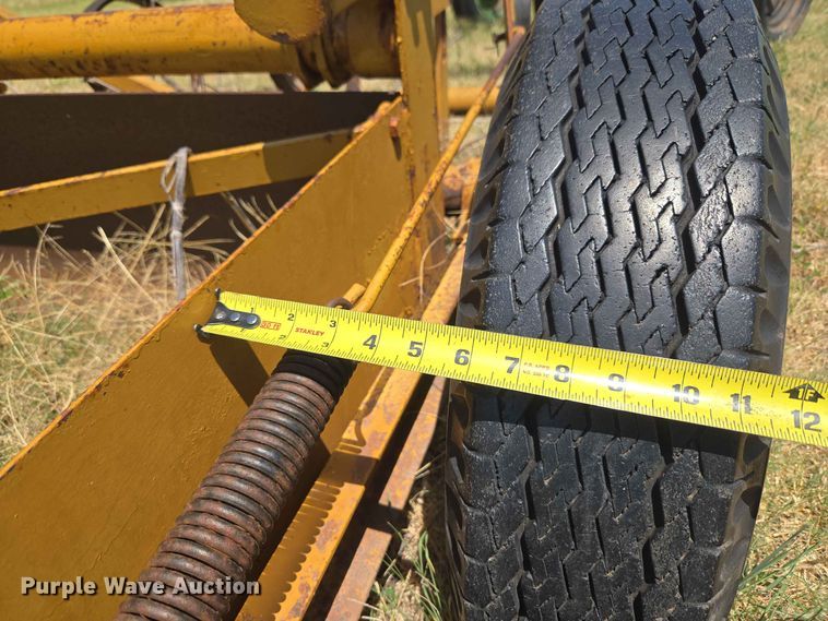 image for item EW8566 land leveler